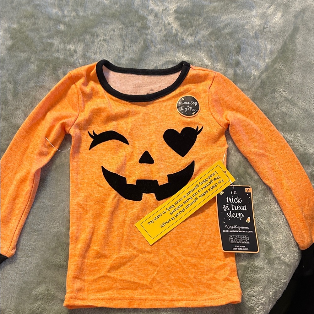 Orange Pumpkin Face Long Sleeve PJ Shirt size 3T *no bottoms